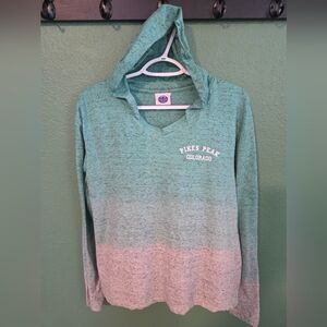 Pikes Peak Colorado Hooded Long Sleeve Shirt XL Ombre Green Gray